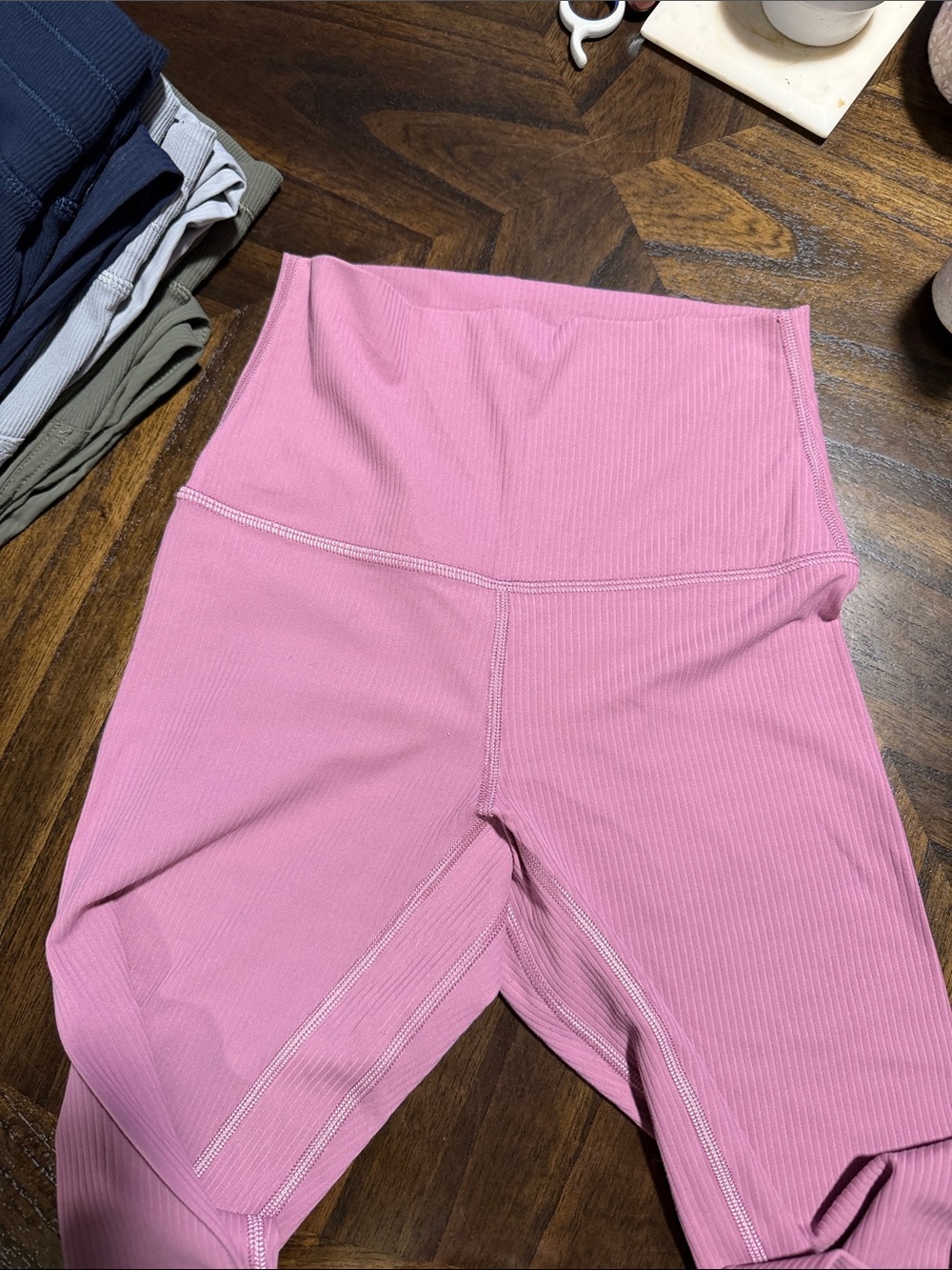 lululemon athletica Align High-Rise Ribbed Leggings 25 in - Mauve Pink - Picture 5 of 5